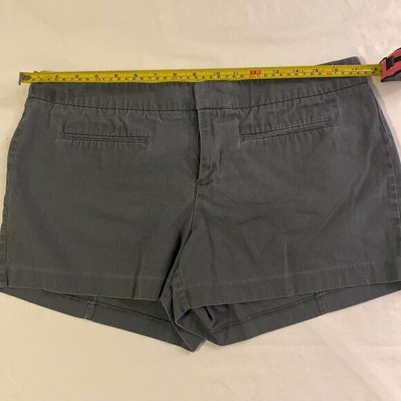 Gap Women’s Charcoal Canvas Shorts Size 10 3.5” inseam NWOT - Picture 5 of 9